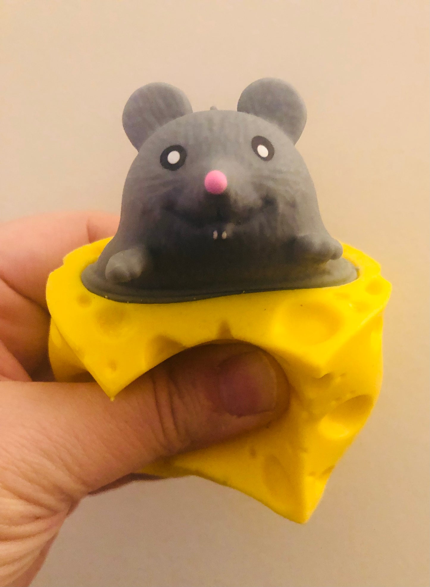 peek-a-boo pop up mouse